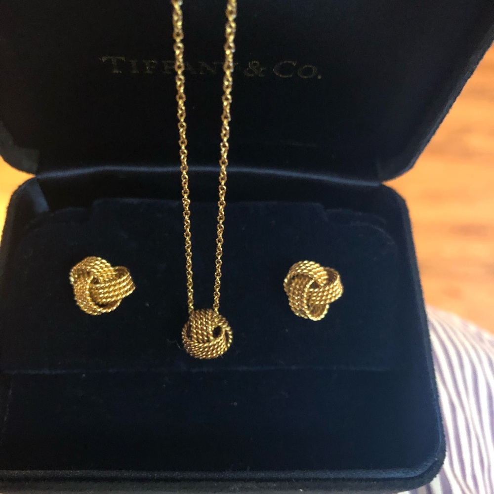 Tiffany & Co. 18k gold knot earrings & necklace